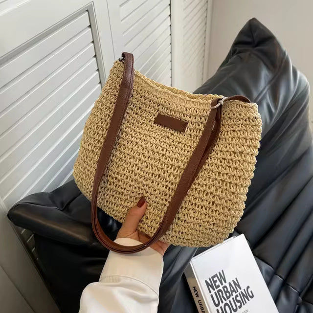 BohoBreeze: Handmade straw beach tote. By Agency286.